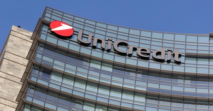 UniCredit rosso da 2 8 miliardi nel 2020. Proposto dividendo da 1 1 miliardi Il Sole 24 ORE